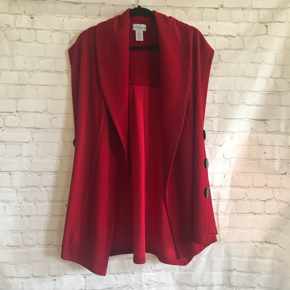 🌟🌟RED SHRUG VEST🌟🌟